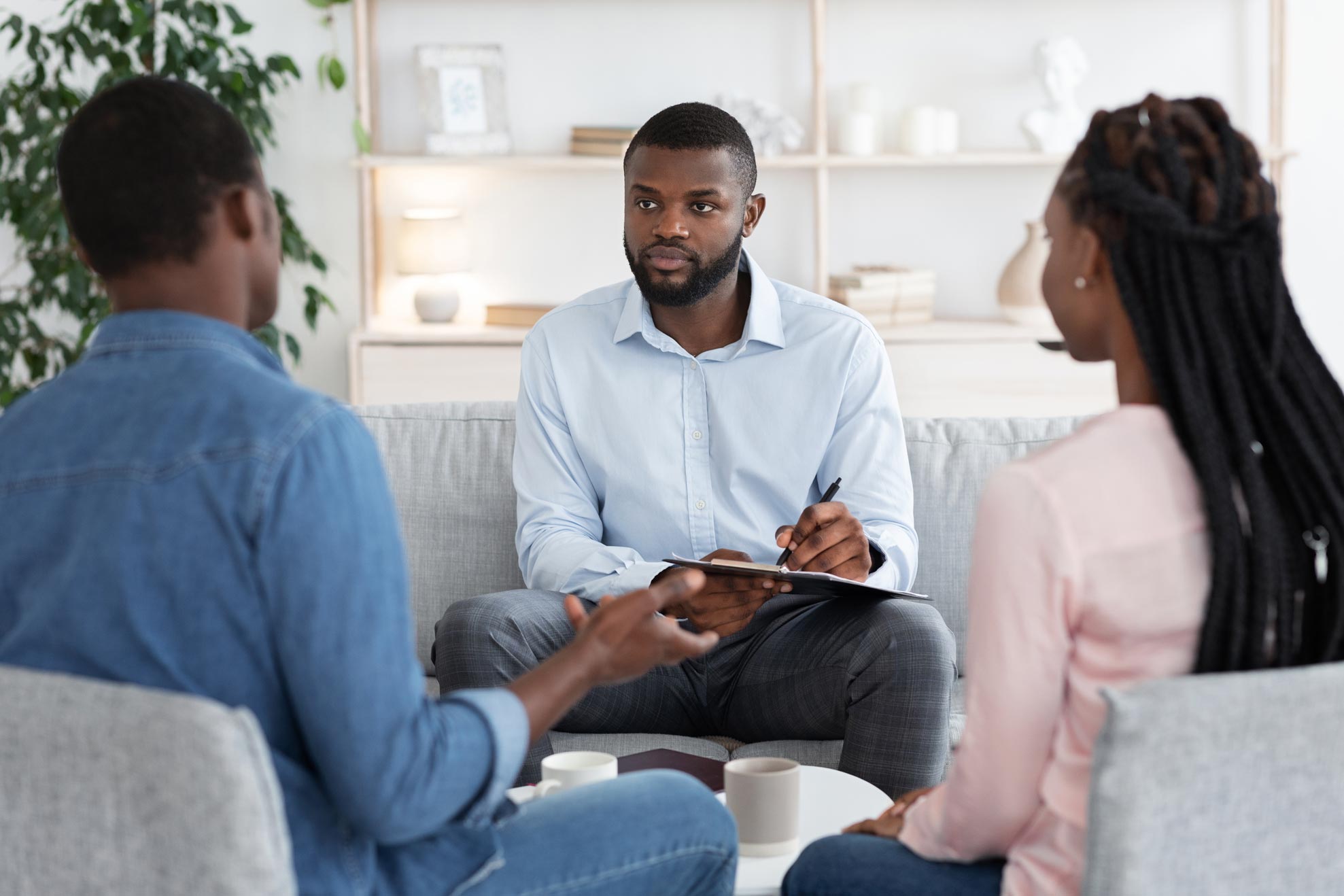 Read more about the article Six Steps to Rebuilding Trust in a Relationship